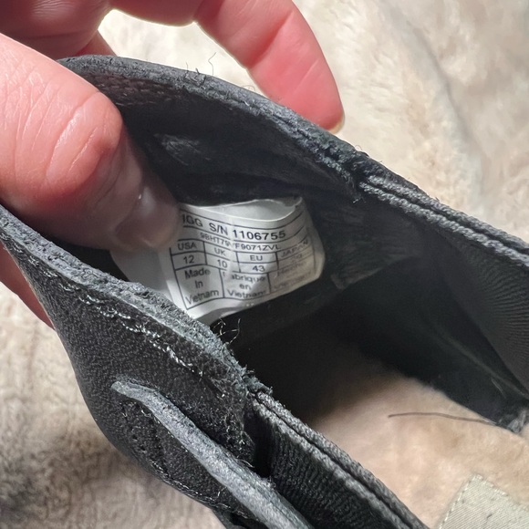 UGG Women's Arleta waterproof leather ankle wedge boots in black size 12 - Picture 8 of 9